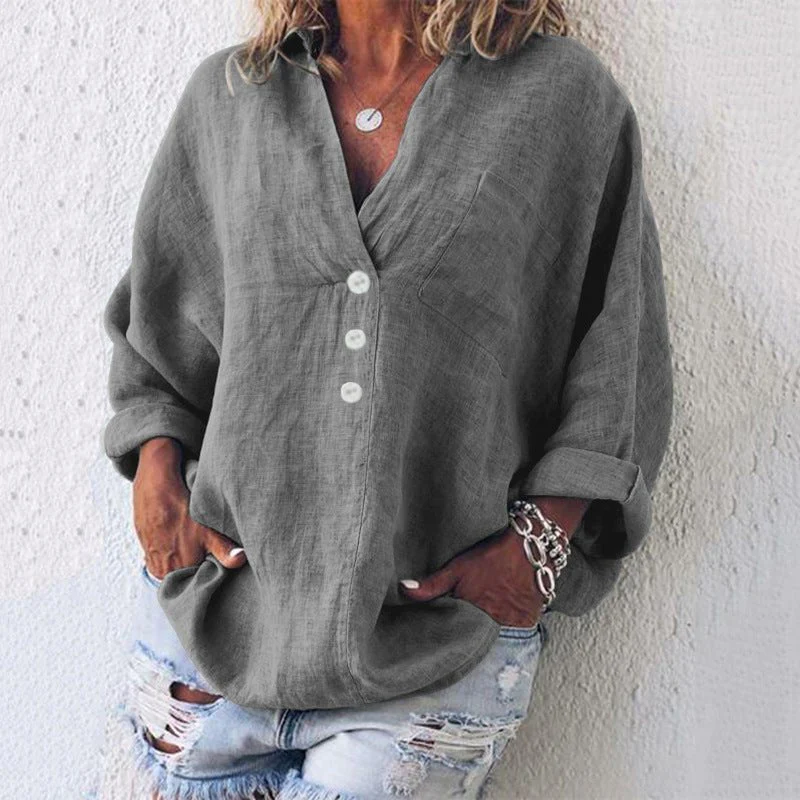 Angelika | Elegante blusa oversize in cotone con scollo a V - Image 4