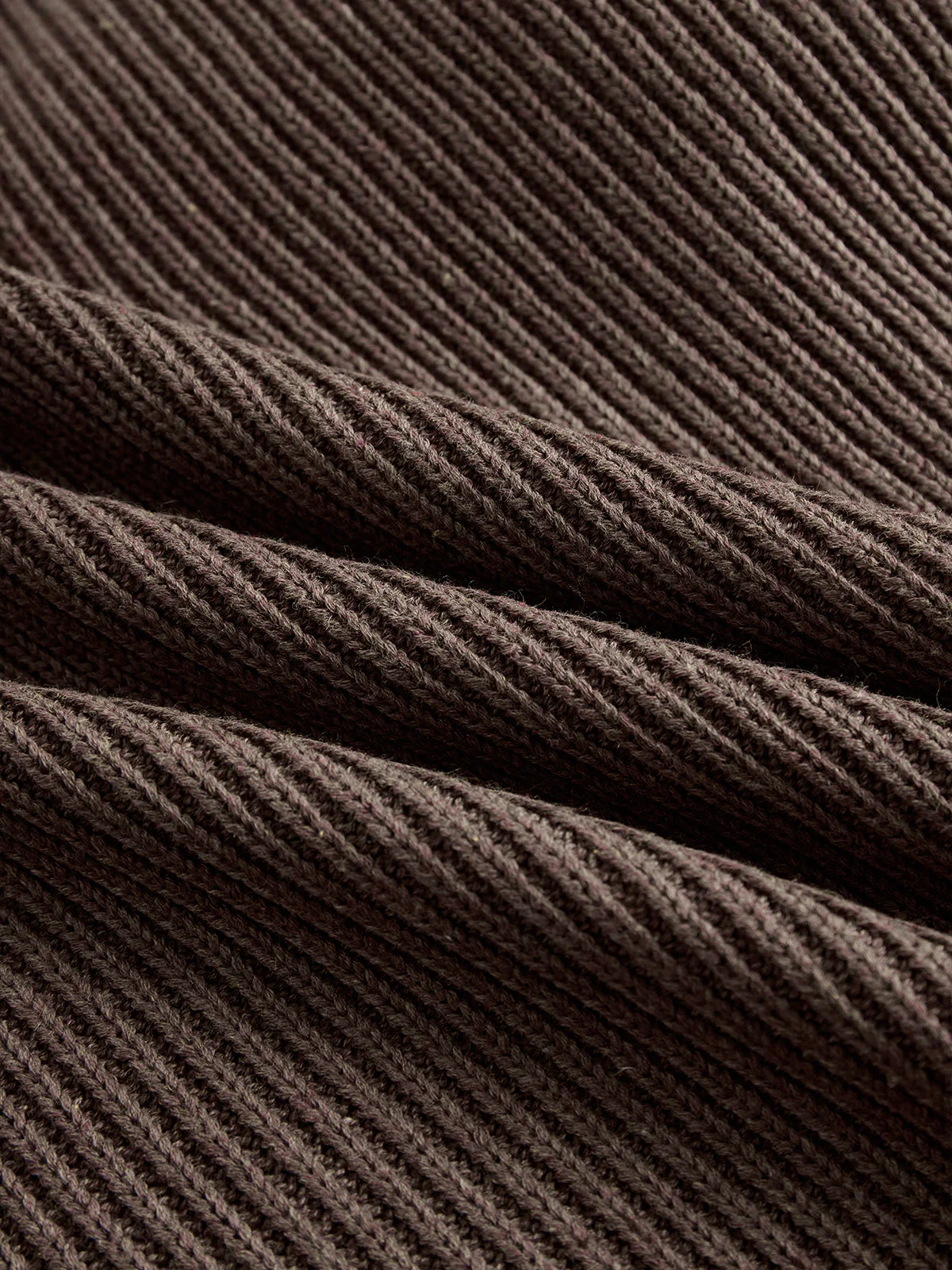 Camilla | Abito in Maglia Sartoriale dal Design Contemporaneo - Image 4