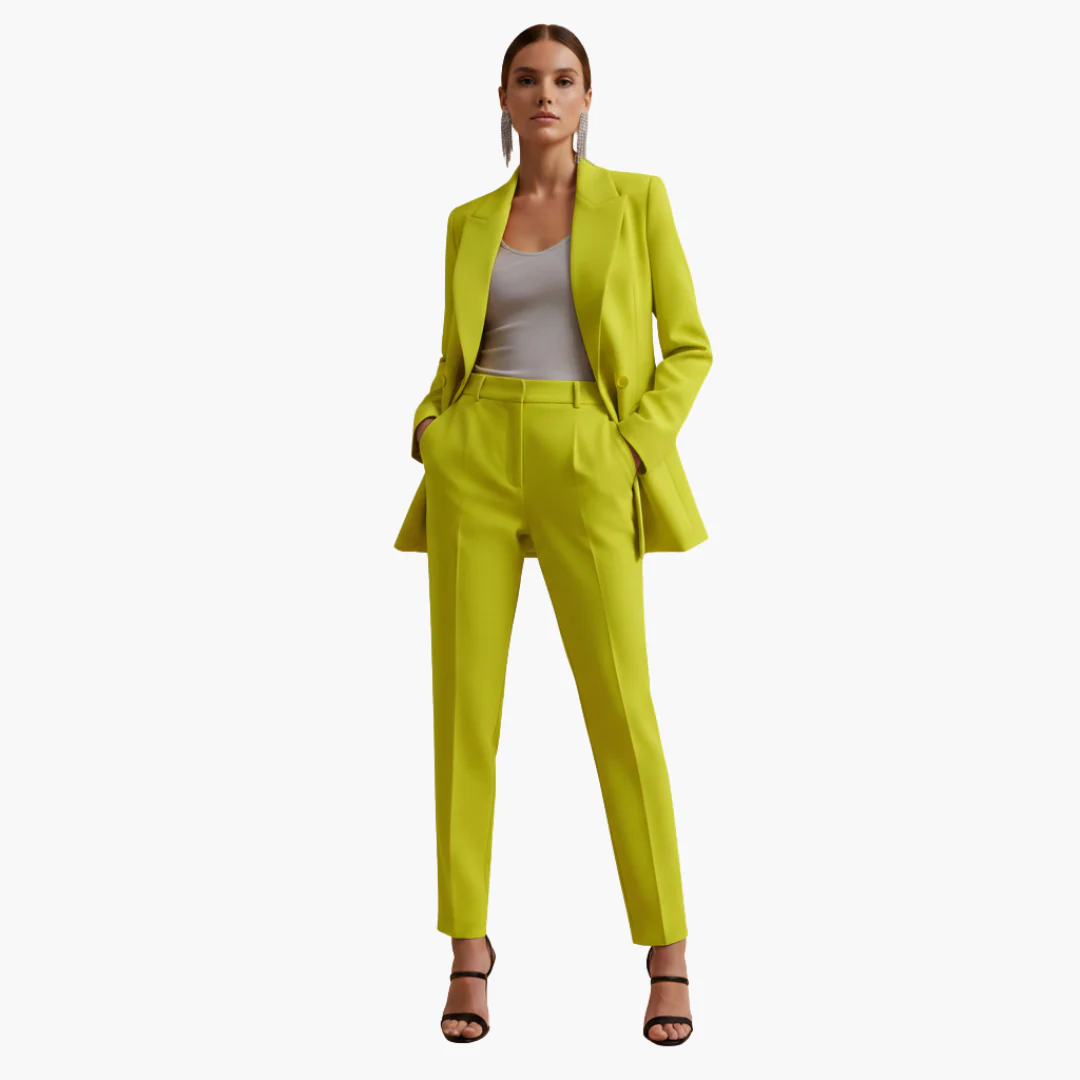 Camilla | Completo blazer doppiopetto sartoriale ed elegante - Image 10