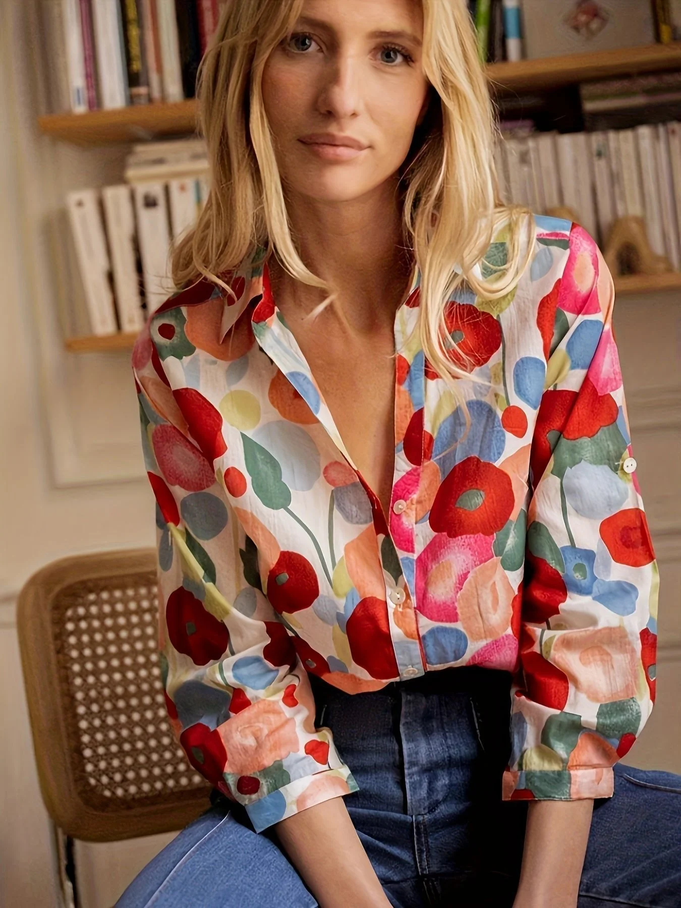 Camilla | moderna e raffinata Camicetta oversize a fiori - Image 4