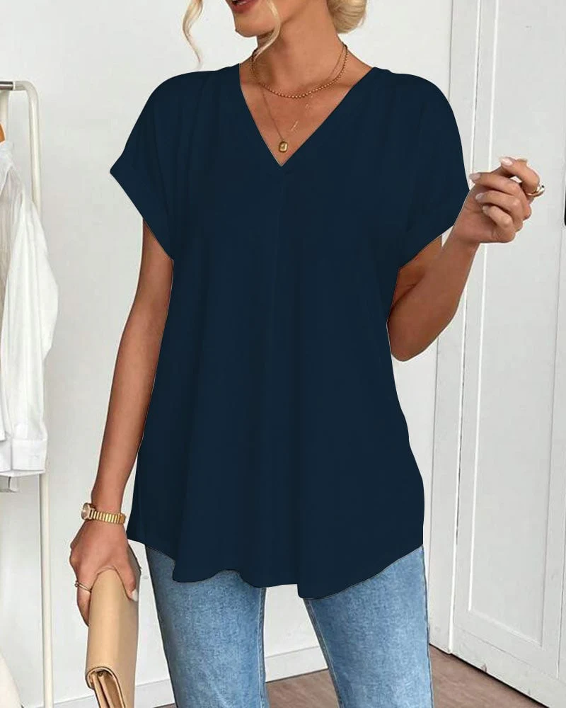 Chiara | T-shirt comoda ed elegante con scollo a V - Image 2