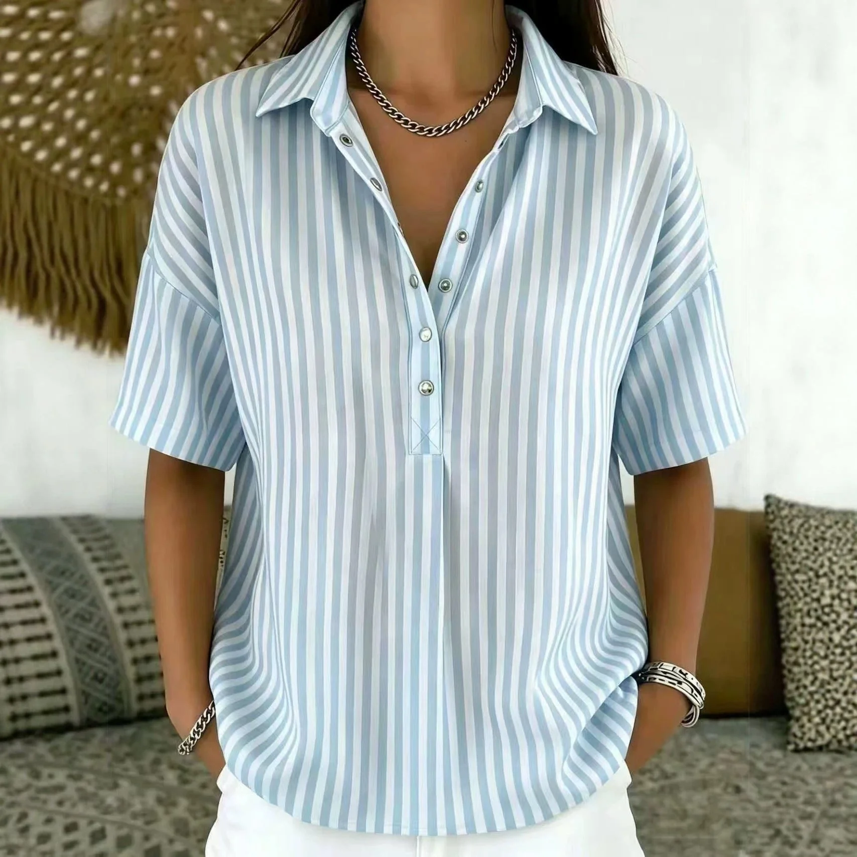 Clara | Blusa a Righe Elegante con Colletto e Bottoni - Image 7