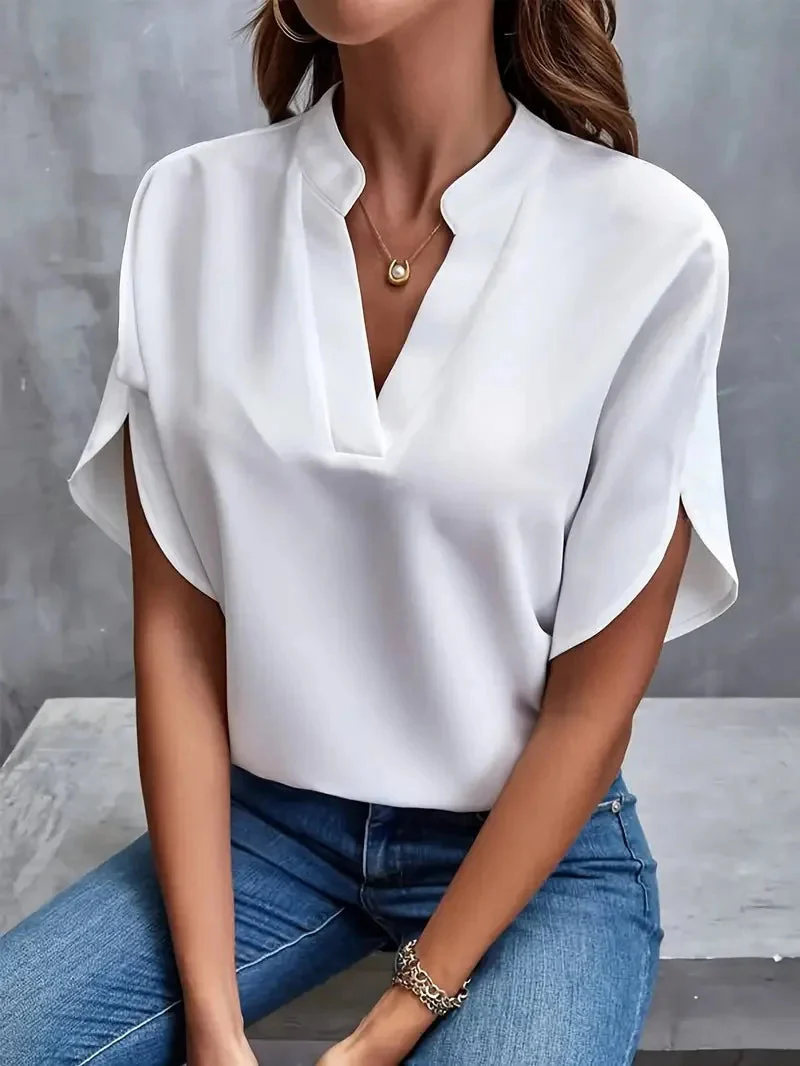 Donatella | Elegante camicetta da donna con scollo a V - Image 5