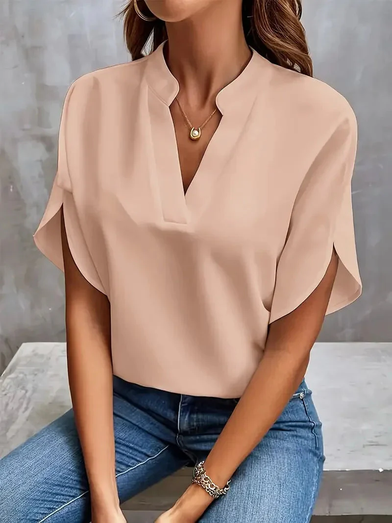 Donatella | Elegante camicetta da donna con scollo a V - Image 7