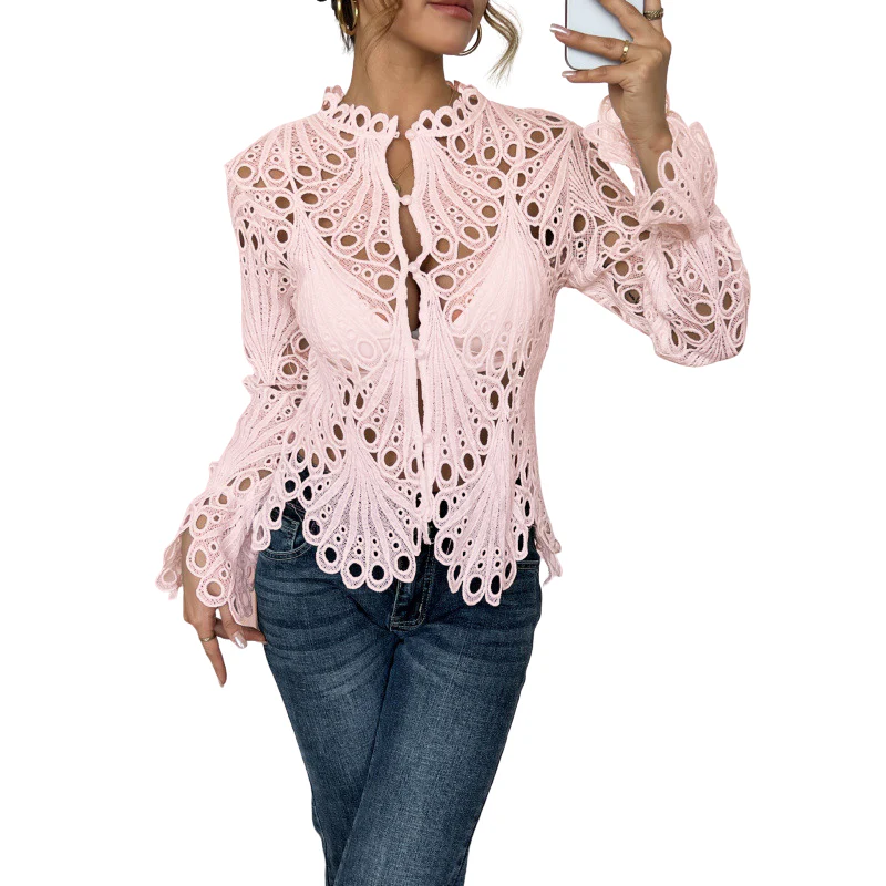 Elena | Blusa in Crochet Leggera e Raffinata - Image 4