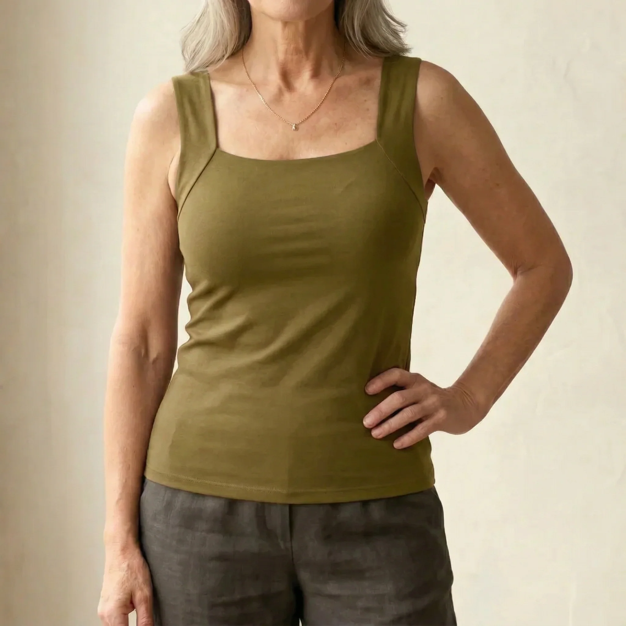 Giulia | Canotta traspirante con reggiseno integrato - Image 15
