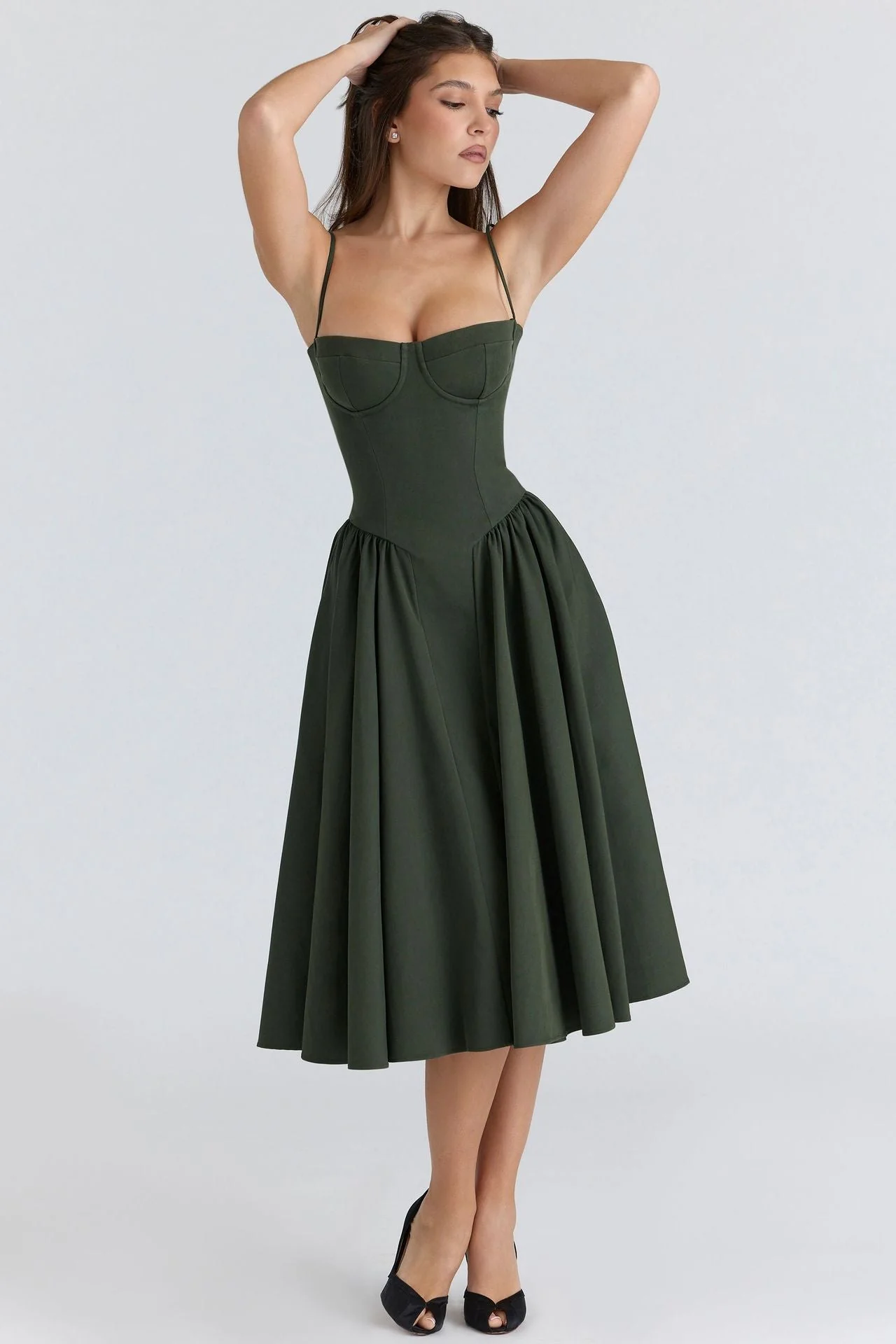 Isabella | Abito stile corsetto con gonna fluida - Image 11