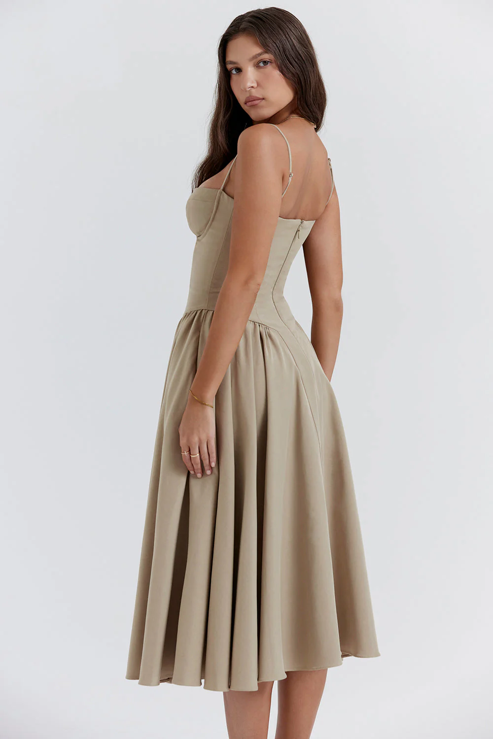 Isabella | Abito stile corsetto con gonna fluida - Image 6