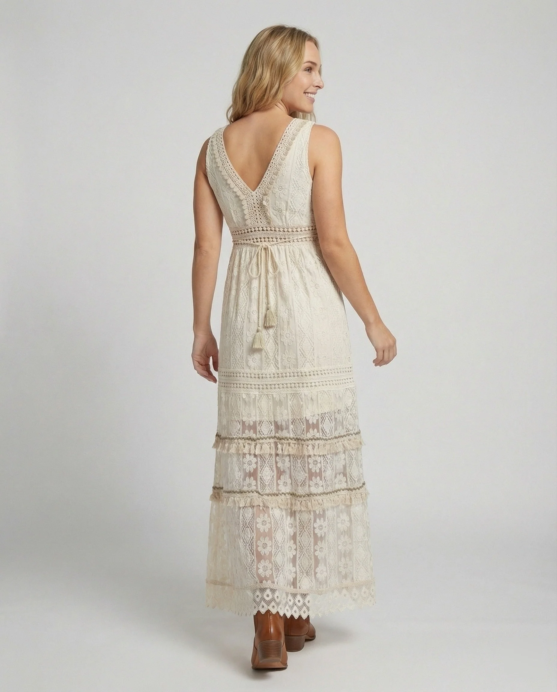 Julia  | Elegante abito lungo estivo in pizzo stile boho - Image 4