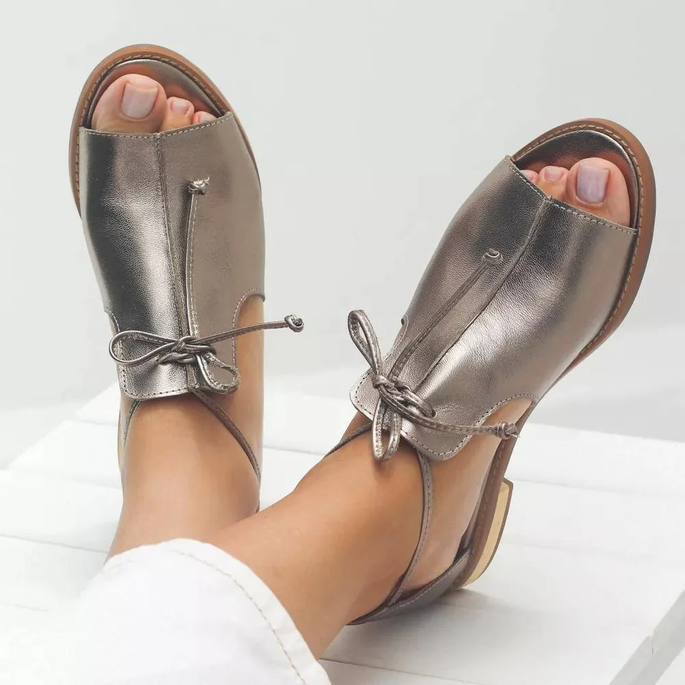 Kathrin | Raffinati sandali estivi in pelle metallizzata con fiocco