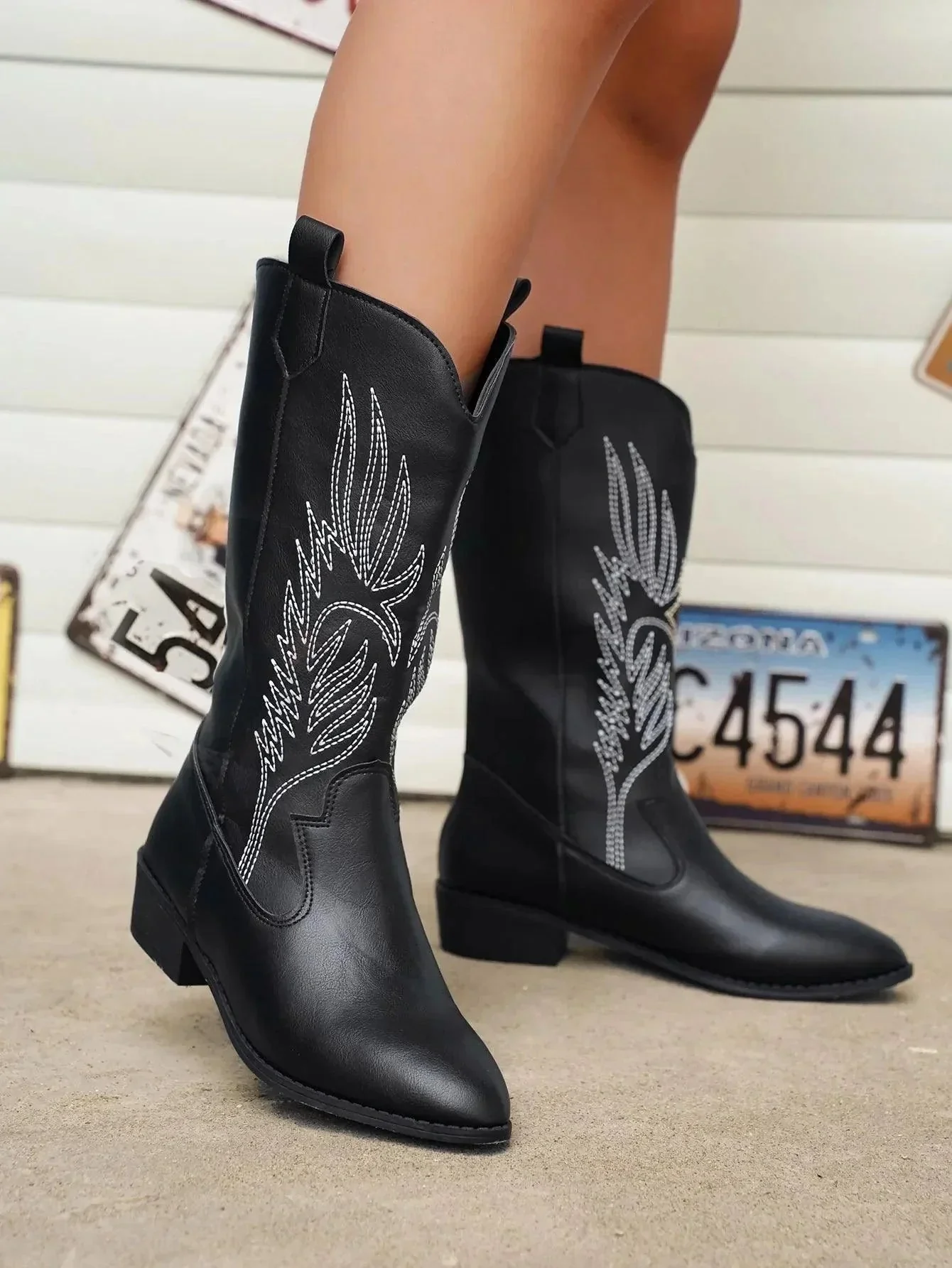 Liora | Classici e comodi Stivali da cowboy da donna in pelle - Image 12