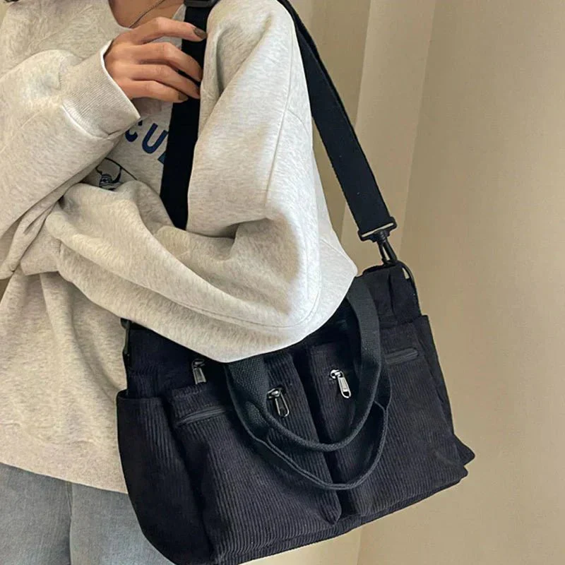 Lisa | Borsa tote moderna ed elegante con numerose tasche - Image 2