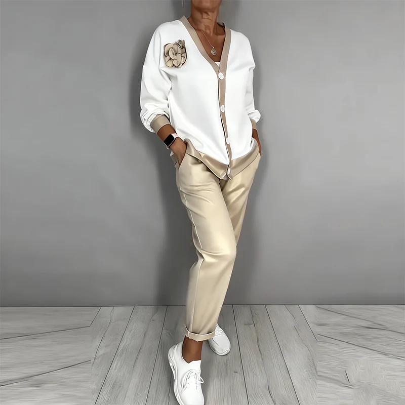 Luisa | Set Cardigan e Top Coordinato con Accenti Floreali - Image 5