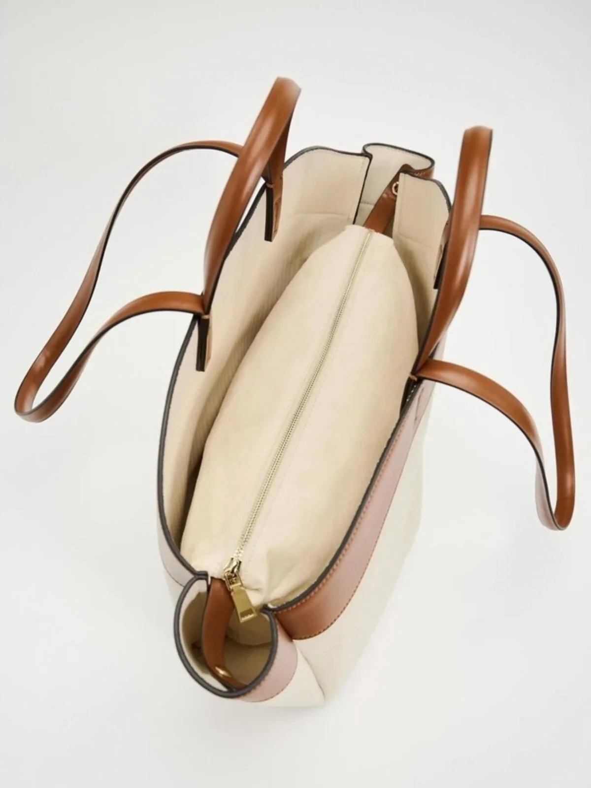 Madison | Borsa tote classica in tela con finiture effetto pelle - Image 3