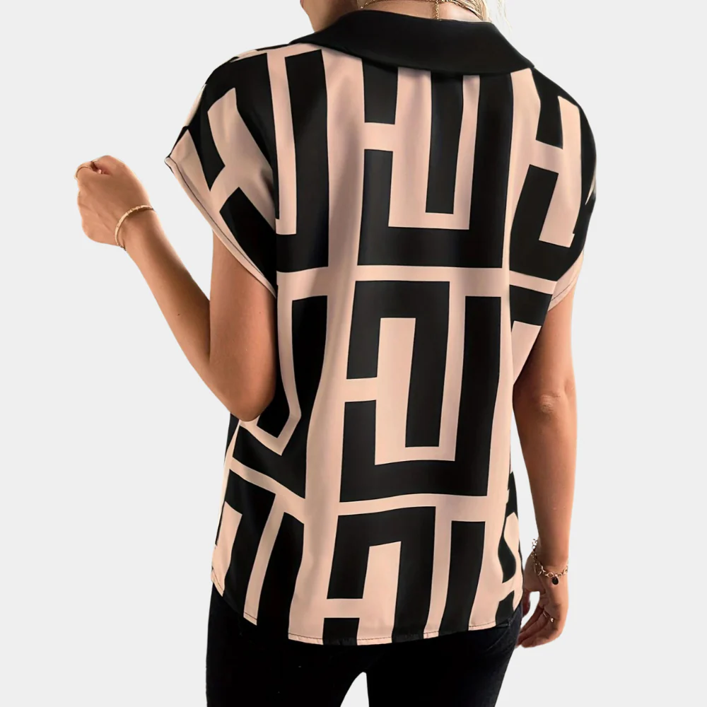 Martina | Blusa con Stampa Geometrica e Scollo a V - Image 2