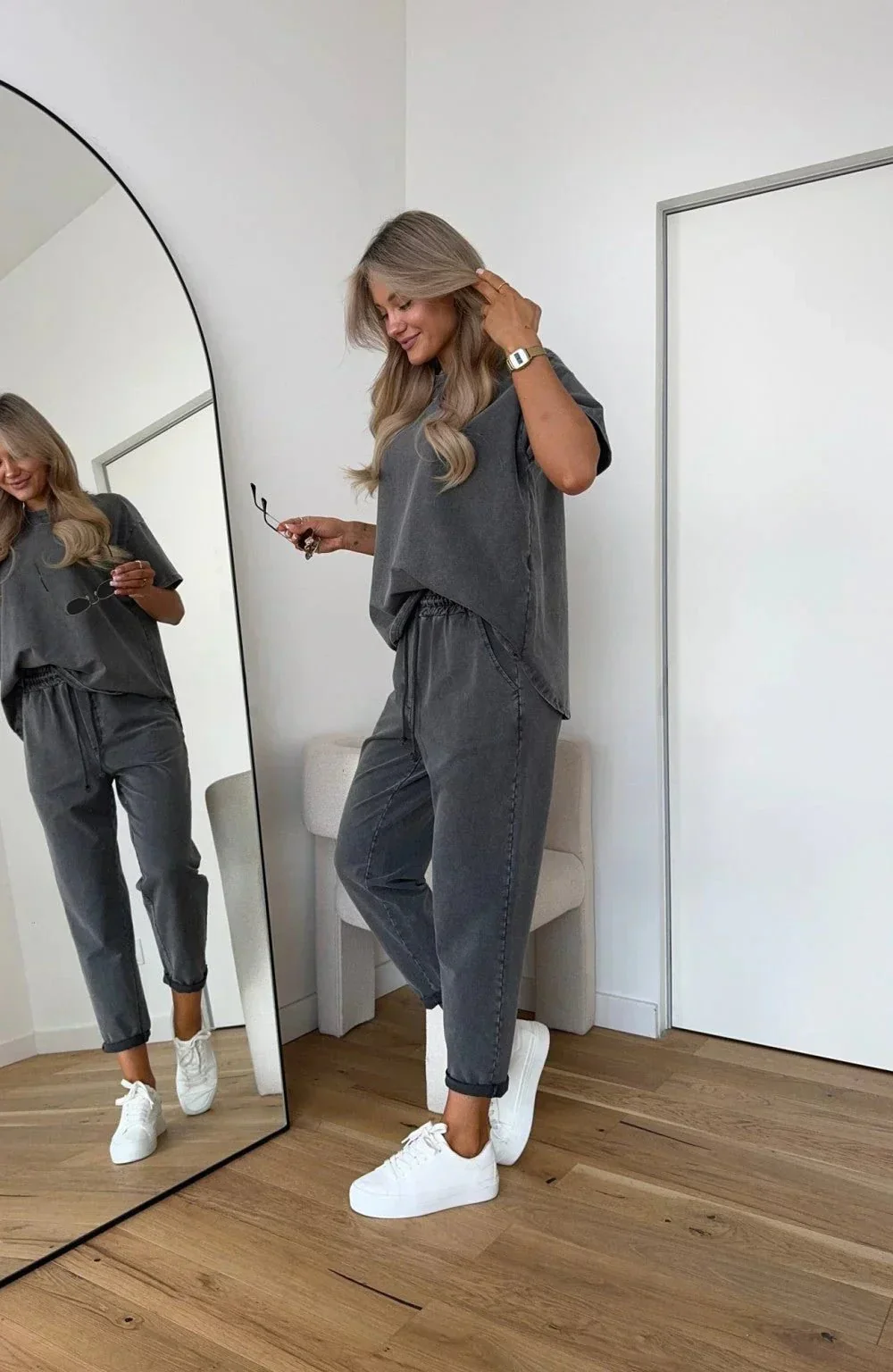 Martina | Comodo set loungewear a due pezzi - Image 2