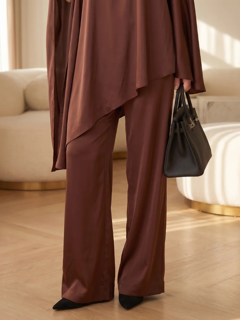 Sofia | Set Tunica Drappeggiata e Pantaloni Fluidi a Gamba Larga - Image 3